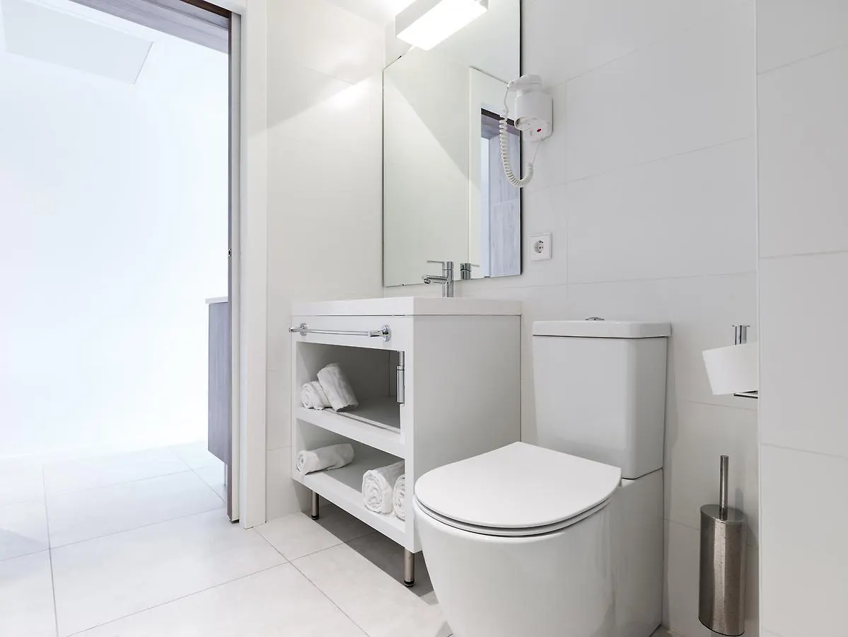 Apartamentos Playas Cas Saboners Пальма Нова Испания